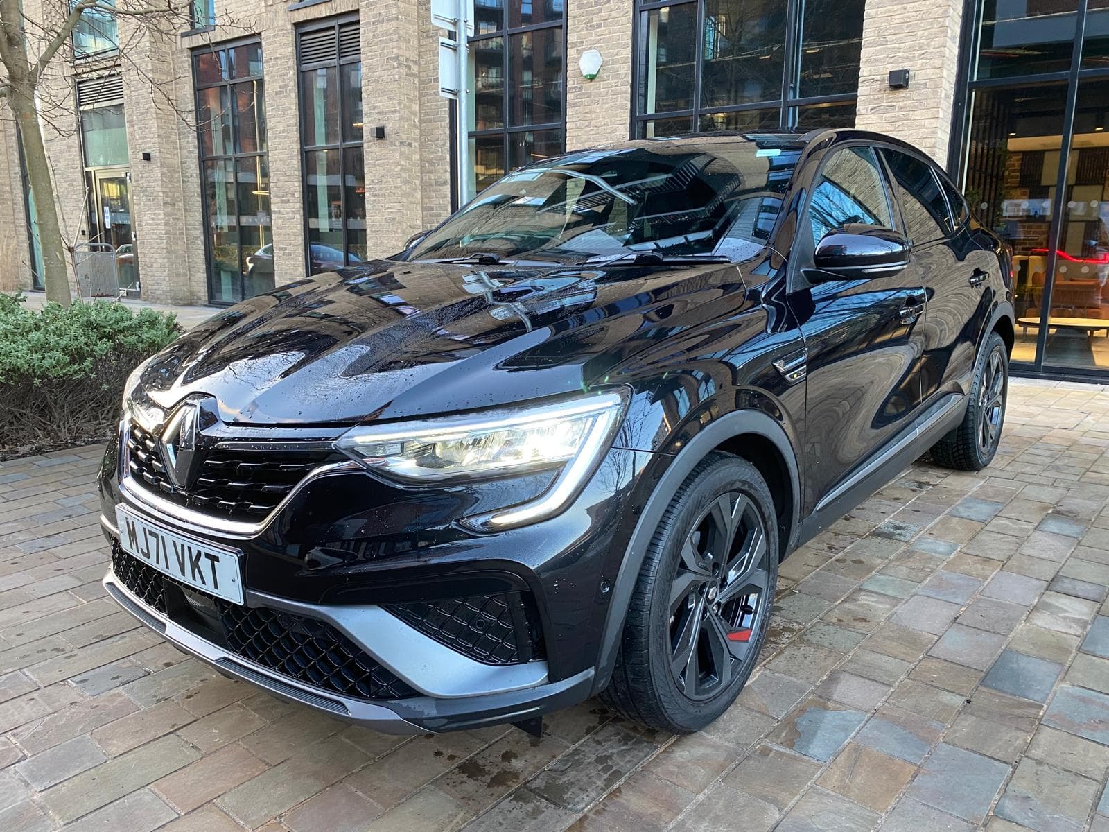 Renault Arkana 1.3 TCe Rs Line EDC — photo 2