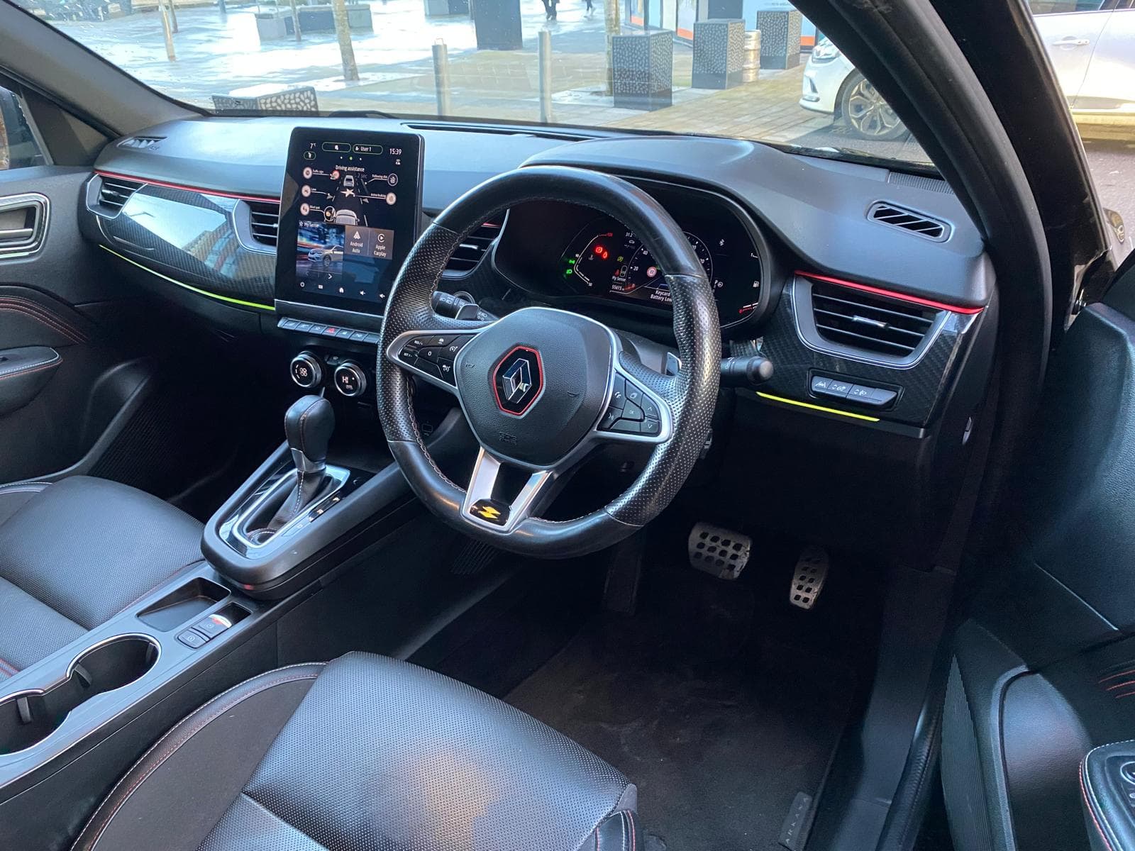 Renault Arkana 1.3 TCe Rs Line EDC — photo 8