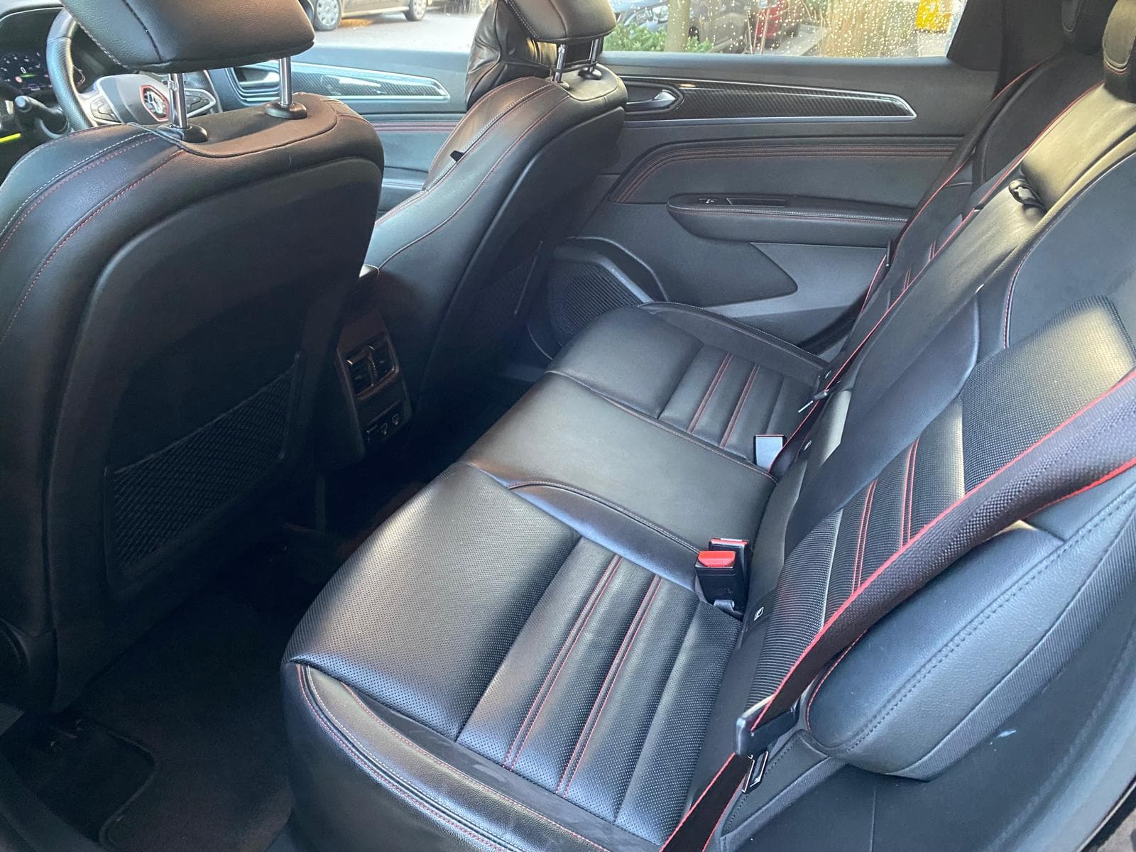 Renault Arkana 1.3 TCe Rs Line EDC — photo 10
